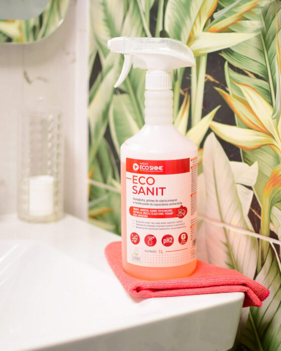 jak wyczyścic kabinę prysznicową